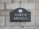 tower-bridge-sign